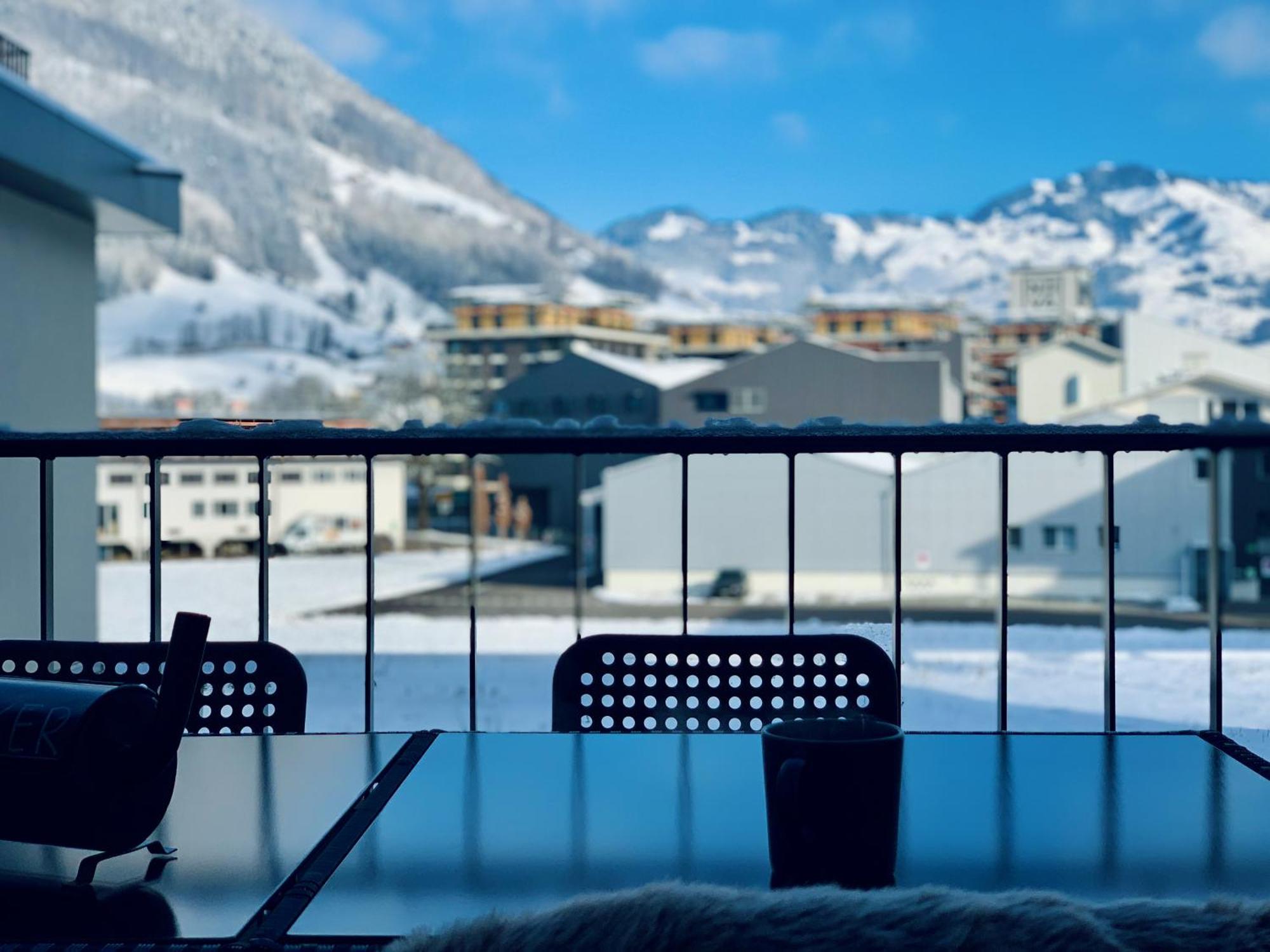 شقة Eva O Wellnessoasis O Montainview O Pizzaoven O Ingenbohl المظهر الخارجي الصورة